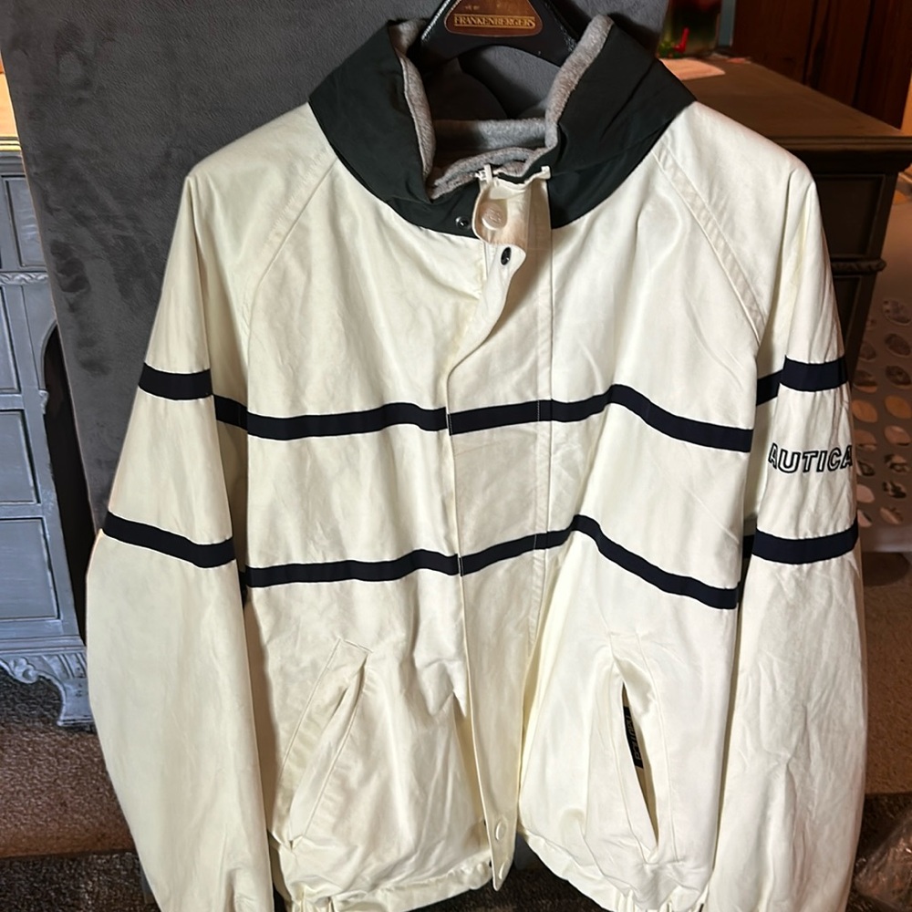 Men’s Nautica jacket size extra large